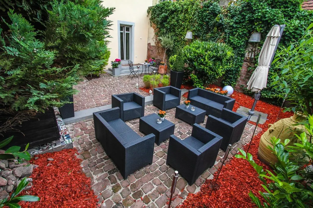 Bs Suites Heidelberg 0*,