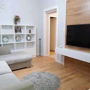 Center Niko 04 , Tirana Albania