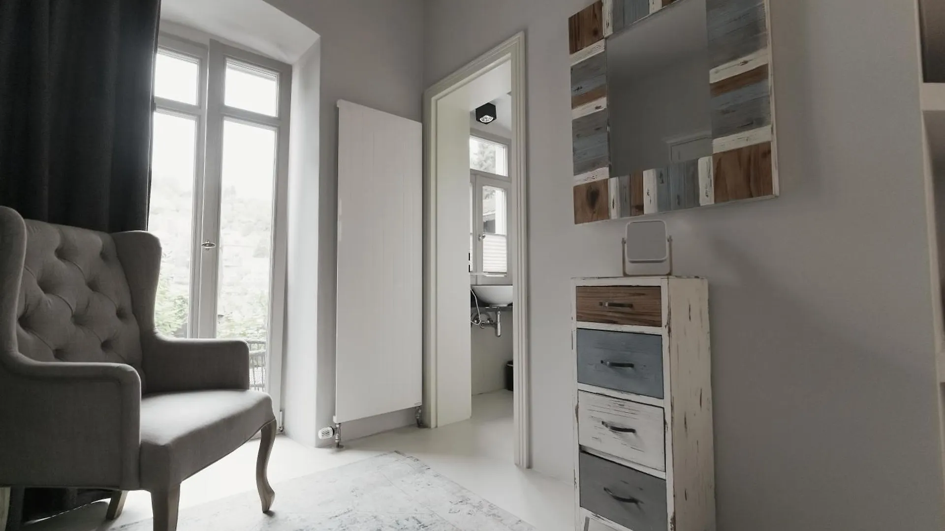 Bs Suites Heidelberg 0*,